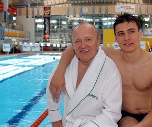 Tak Mateusz i Matylda Damięccy wspominali swojego tatę w Dzień Ojca. Każde po swojemu