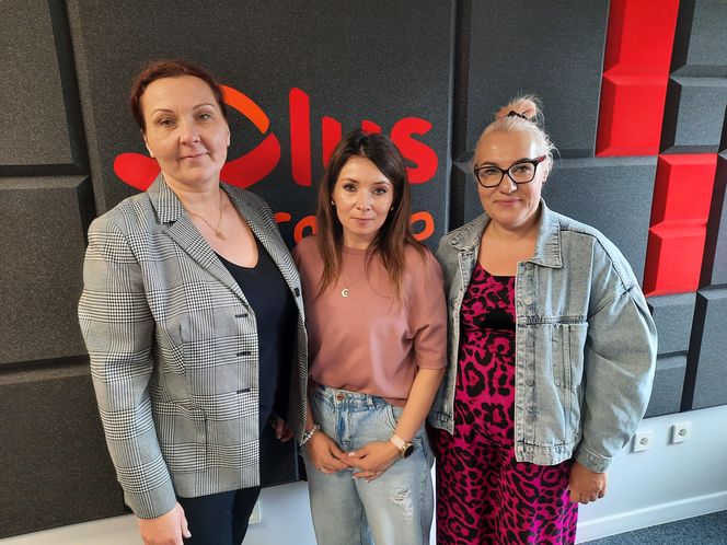 (od lewej) Katarzyna Łabędzka, Patrycja Kuchta, Marta Włosiańska z WTZ nr 2 w Koszalinie
