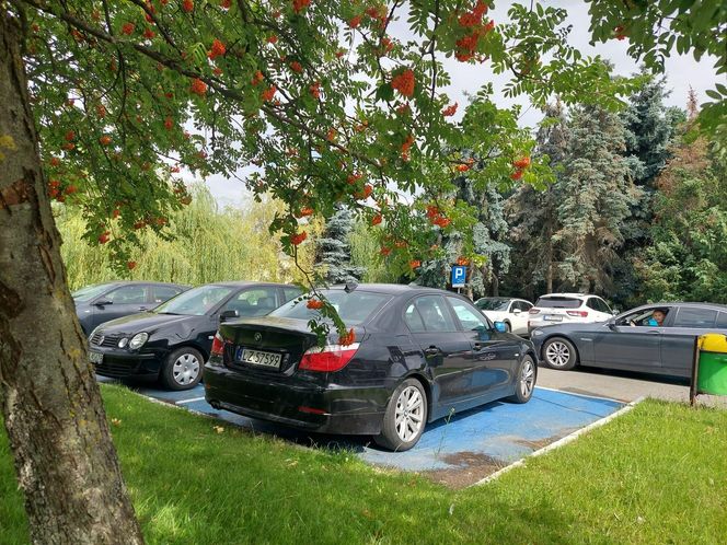 Szpital "papieski" ma nowy system parkingowy