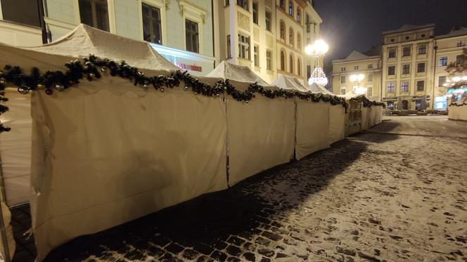 Świąteczny klimat opanowuje toruńską starówkę. Jarmark bożonarodzeniowy tradycyjnie na Rynku Staromiejskim