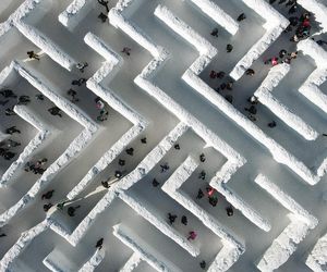 Śnieżny Labirynt Snowlandia w otoczeniu Tatrzańskiego Parku Narodowego w Zakopanem