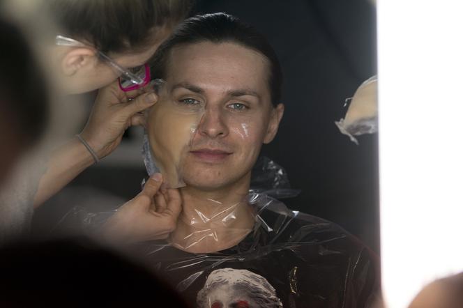  Twoja twarz brzmi znajomo 2, półfinał: Kuba Molęda - Brian Johnson, AC/DC "Highway to hell".