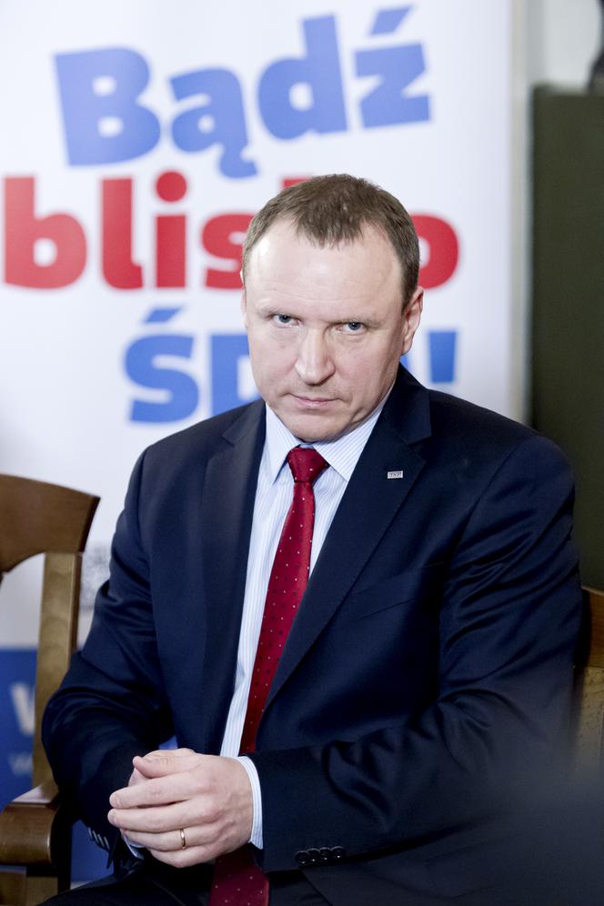 Asystent Szydło szefem lotniska i nadzorcą Kurskiego