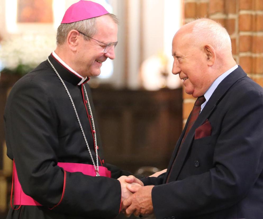 Przewodniczący Episkopatu wręczył  Srebrną Piszczałkę