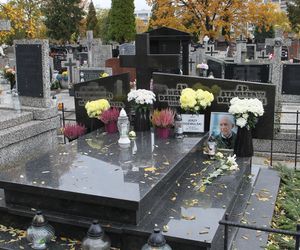 Tak wygląda grób byłego posła Jerzego Dziewulskiego