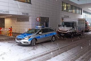 Z eskortą policji do porodu. Policjanci gdańskiej drogówki pilotowali taksówkę, która wiozła rodzącą do szpitala