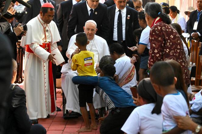 Tak kochają papieża Franciszka. Całe miasto opustoszało, wszyscy idą na mszę. Może być niemal milion osób!