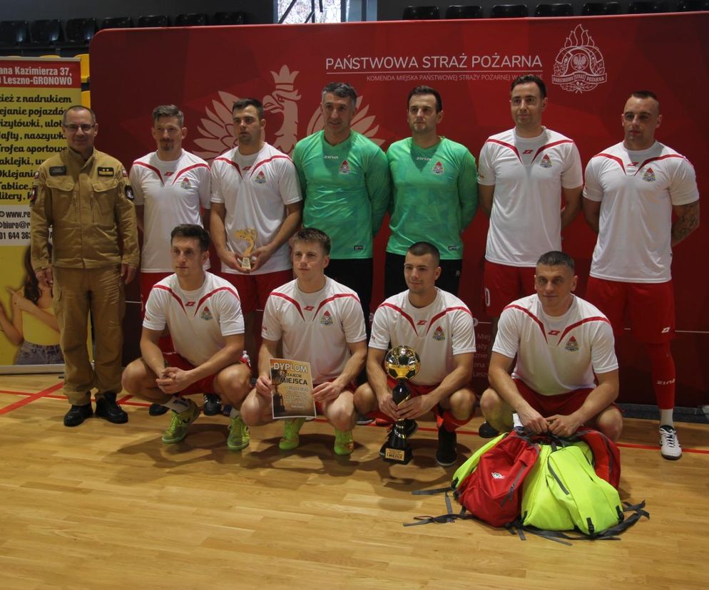 Drużyny eliminacji strefowych Mistrzostw Wielkopolski Strażaków w Piłce Nożnej Halowej