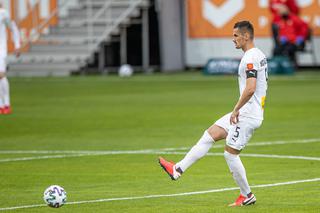 Mistrz gra na boisku lidera. Największa zagadka dotyczy defensywy Rakowa, kontuzje wciąż doskwierają