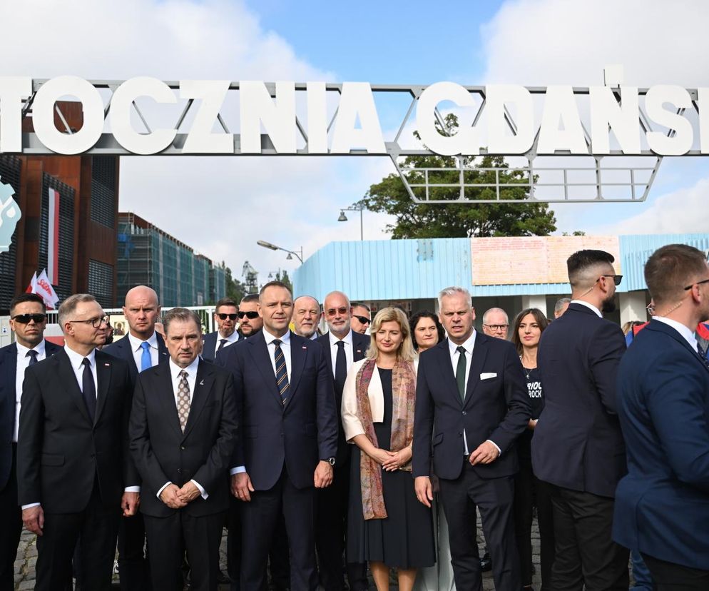 Tylko jedna stacja wpuszczona na obchody w Gdańsku. TVN24 i TVP grzmią: Niedopuszczalne