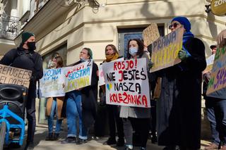 Ulicami Lublina przeszła po raz 6 Manifa. Tym razem - w geście solidarności z Ukrainą