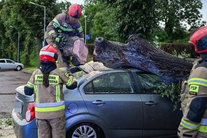  Skutki nawałnic na południu Polski.