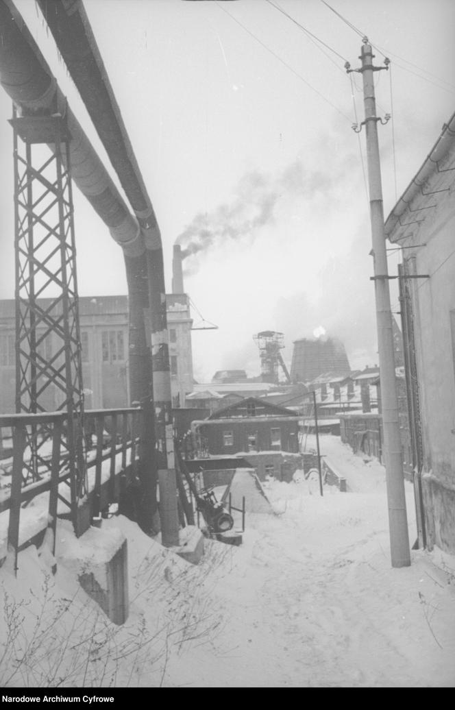 Tak wyglądała praca w wałbrzyskiej kopalnia "Chrobry" w 1946 roku. Niesamowite zdjęcia górników
