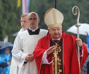 Kard Dziwisz w Mogile: Jedyna odpowiedź na tajemnicę Krzyża zawarta jest w słowie „miłość”
