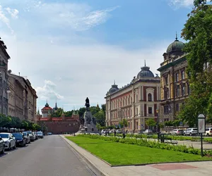 Plac Matejki w Krakowie: reprezentacyjna przestrzeń przyjazna mieszkańcom