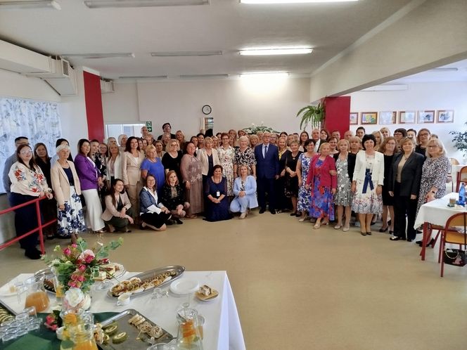 Jubileusz 40-lecia połączony był ze świętem szkoły, ponieważ obchodzi ona również 28. rocznicę nadania imienia.