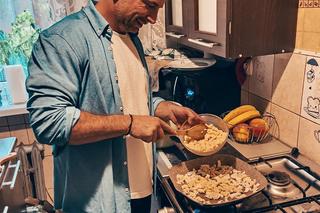 Kris Florek - polski biznesmen i celebryta z Holandii w programie Bogaty dom, biedny Polsat Cafe