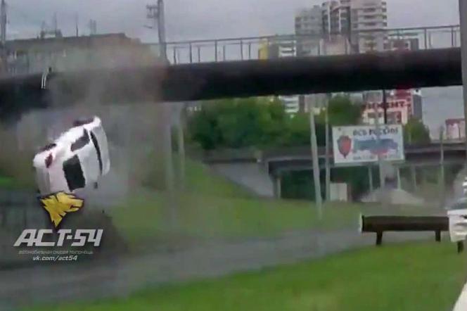 wypadek Porsche Cayman S, Nowosybirsk