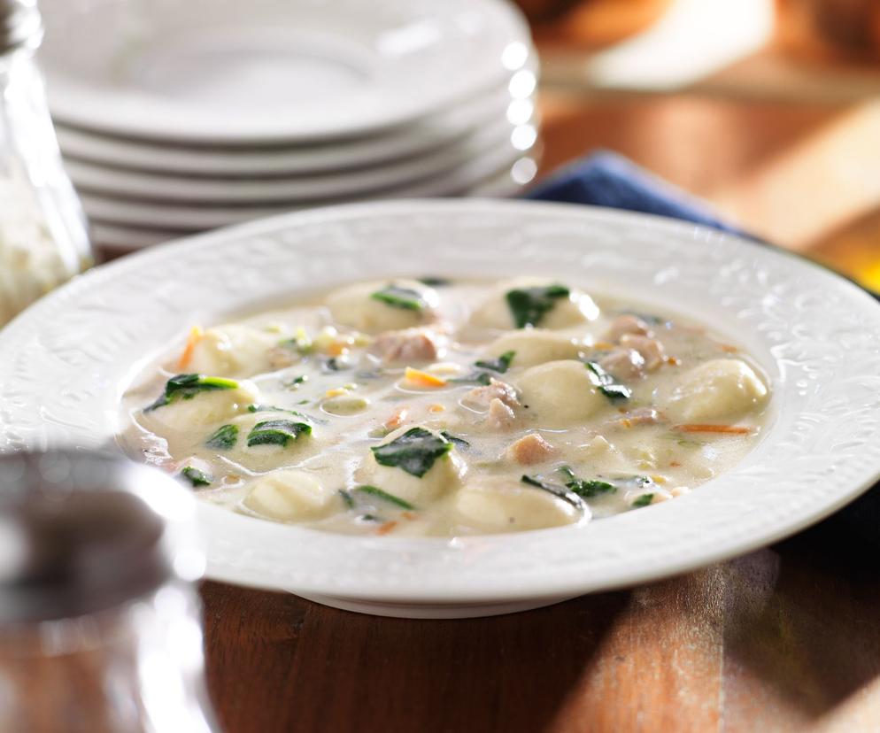 Zupa z kurczaka z gnocchi -  włoski sposób na duży głód