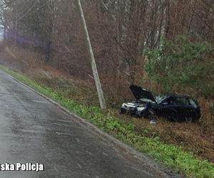 Kompletnie pijany skasował cały samochód