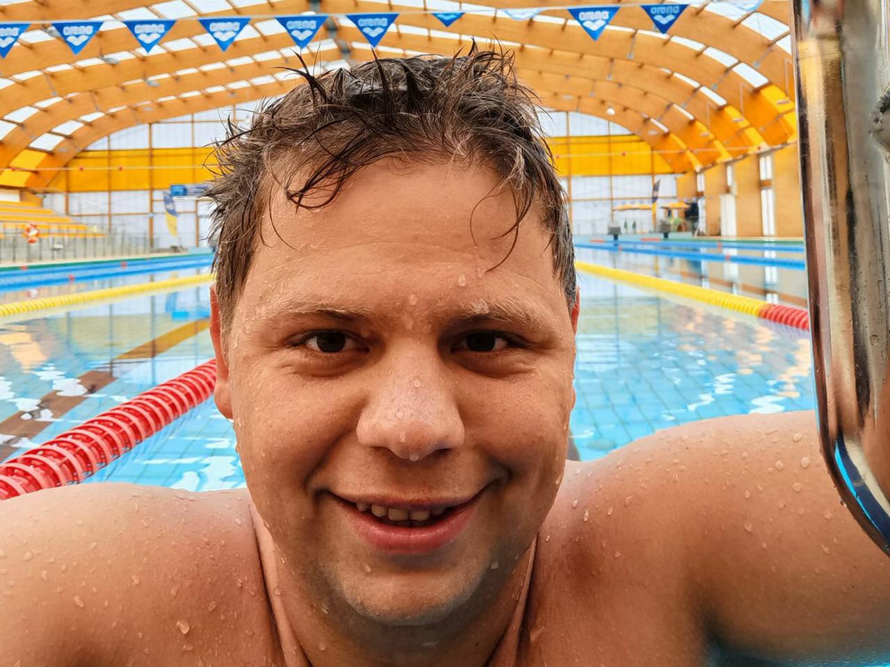 Krzysztof Gajewski płynął półtorej dobry.  Rekord jeszcze poczeka