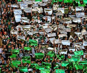 Derby Trójmiasta. Tak bawili się kibice na meczu Lechia Gdańsk - Arka Gdynia [ZDJĘCIA]