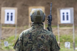 Mieszkańcy otrzymali alert RCB. Możliwe odgłosy strzałów i loty helikopterów. Zachowaj spokój i ostrożność
