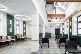 Wnętrze dworca w Zakopanem