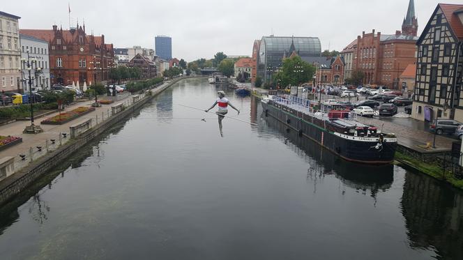 Bydgoszcz zapewni schronienie rodzinom z Białorusi. Miasto da mieszkanie, pomoże znaleźć pracę [WIDEO]