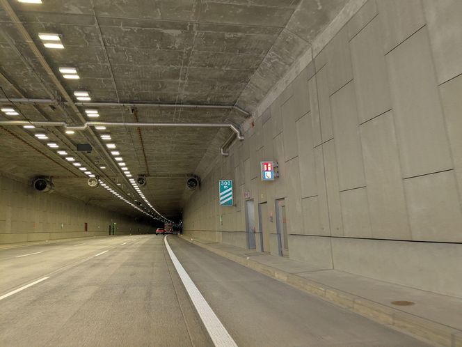 Prace serwisowe w tunelu na obwodnicy Krakowa