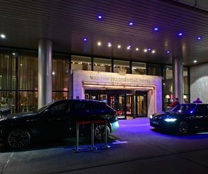 Marszałek zamknie najsłynniejszy hotel w Polsce? Urząd wstrzymuje usługi hotelarskie w wieżowcu w centrum Warszaw