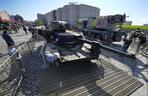 Zdobyte czołgi Leopard 2 i Abrams w Moskwie 