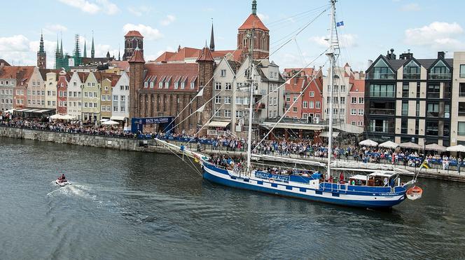 Gwiazdy BALTIC SAIL 2018 pod żaglami