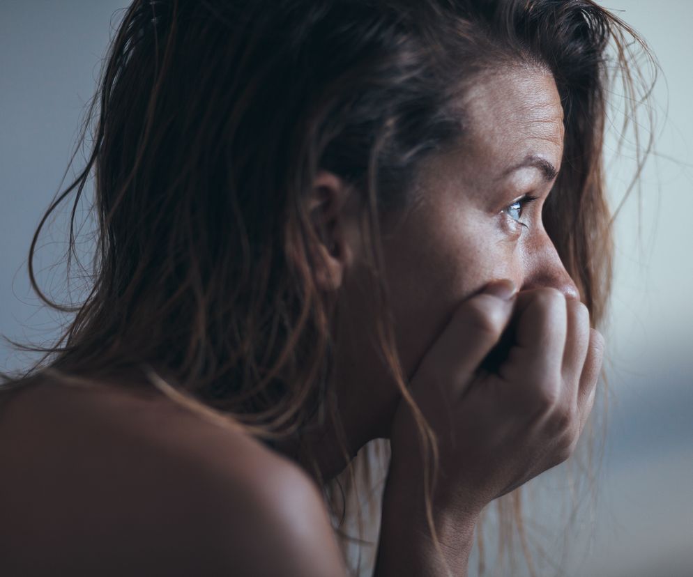 10 sygnałów, że czas wybrać się do psychologa lub psychiatry. Nie bagatelizuj ich