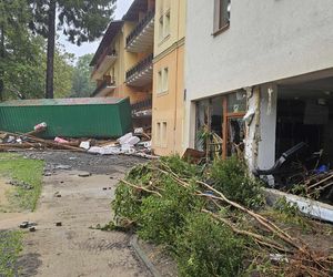 Hotel Mir - Jan w Lądku po powodzi