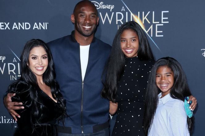 Kobe Bryant i Vanessa Bryant z córkami