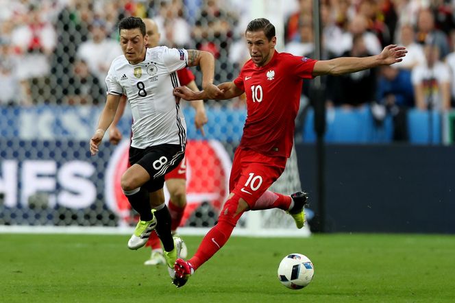 Mesut Ozil przeszedł niezwykłą przemianę!