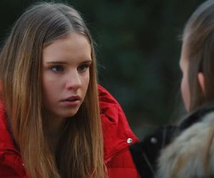 M jak miłość odc. 1864. Lenka (Olga Cybińska), Sara (Nadia Smyczek)