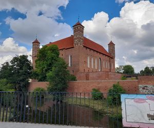 Odkryj „Wawel Północy”. Gościli tu Kopernik i Krasicki