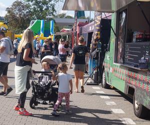 Food Truck Festivals 2023 w Bydgoszczy. Wyjątkowe restauracje zaparkowały pod Torbydem [ZDJĘCIA]