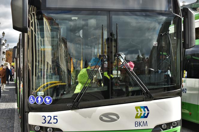 Nowe autobusy w Białymstoku. Są nowoczesne i bardziej przyjazne środowisku