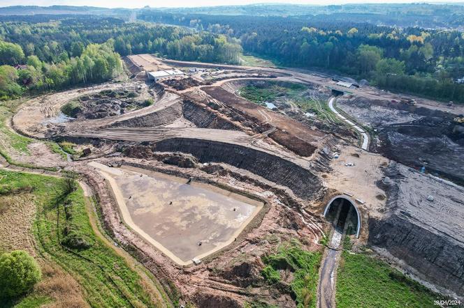 Budowa pierwszej cześci obwodnicy Zawiercia i Poręby już trwa. Zakończy się w 2025 roku