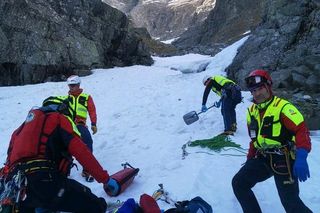 Trudne warunki w Tatrach. TOPR apeluje o ostrożność po dramatycznych wydarzeniach