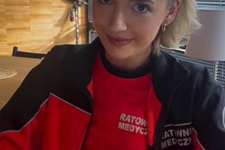 Na sygnale na planie. Britney (Paulina Zwierz)