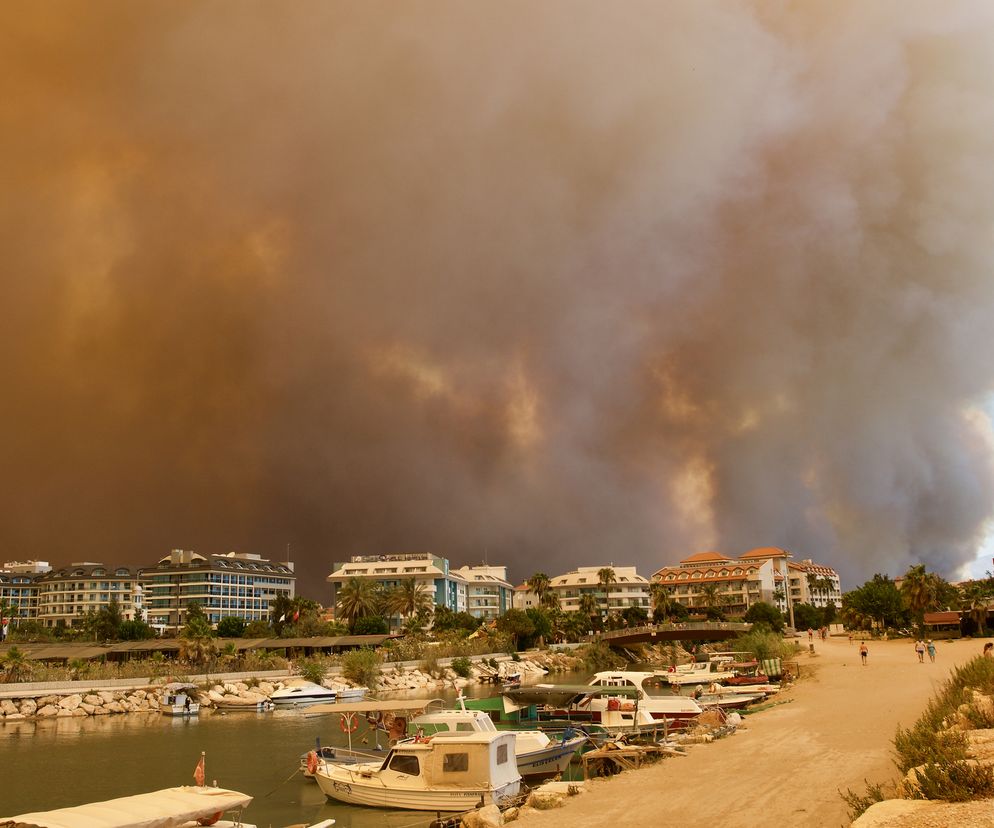 Pożary na Rodos, Korfu i Sycylii. Skutki wdychania dymu mogą być tragiczne