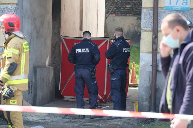 Pożar w Mysłowicach przy ul. Bytomskiej. Nie żyje mężczyzna [ZDJĘCIA]