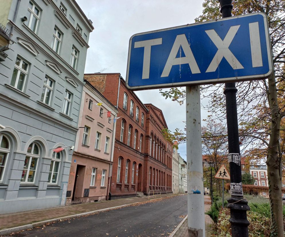 Mężczyzna, który zaatakował nożem kobietę usłyszał zarzuty