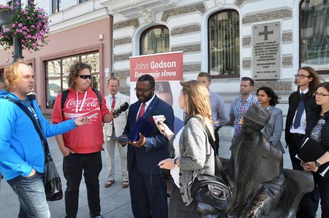 Czy były łódzki radny i poseł John Godson zostanie prezydentem Nigerii?