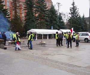 Protest rolników w Olsztynie 21 lutego. Co dzieje się w centrum?