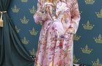 Magda Gessler na królewskiej uczcie. Ucałowała Morana i zasiadła na tronie